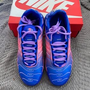 Nike Air Max Plus size 4.5 Kids/6 Women’s